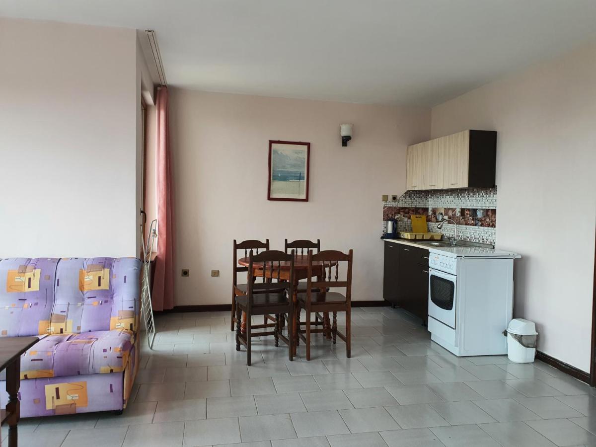 Lazur Hotel Ravda Bagian luar foto