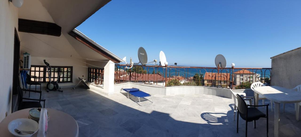 Lazur Hotel Ravda Bagian luar foto